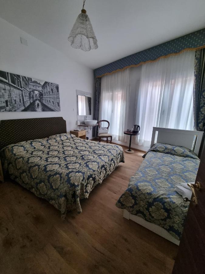 Albergo Casa Peron Venedik Dış mekan fotoğraf